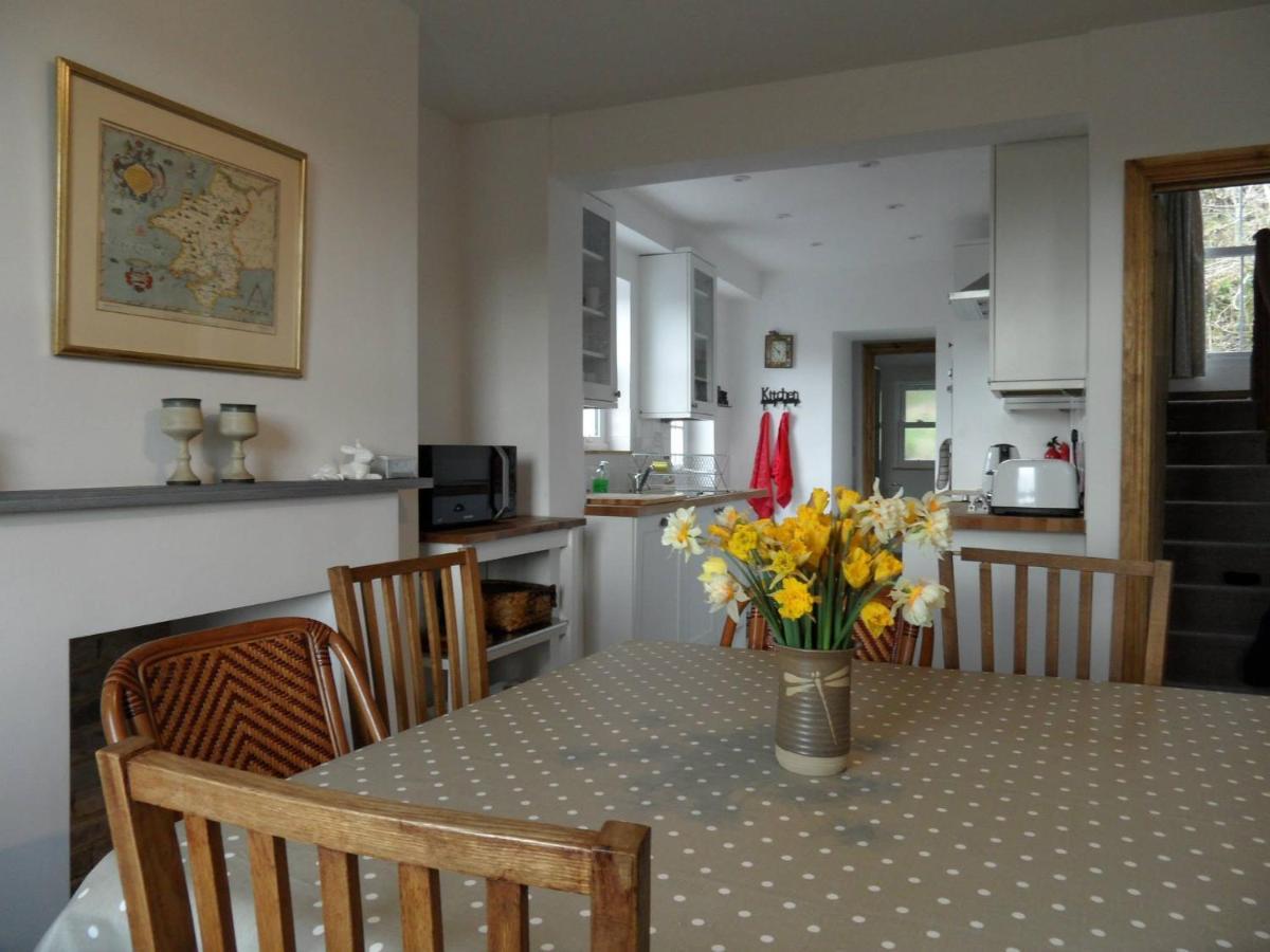 Farthings Hook Mill Holiday Cottage Henrys Moat Exterior photo
